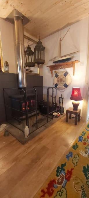 Captain Tom'S. A Cosy Wee House In Lochinver . Extérieur photo